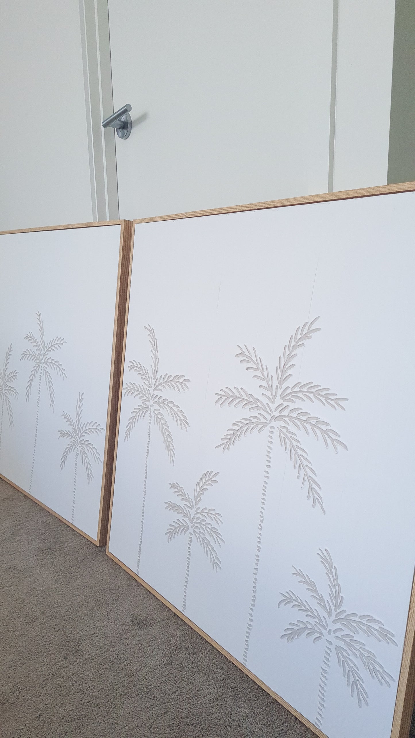 Textured Art Palm Tree Coastal Minimalist Design Canvas Framed | 80 x 80cm