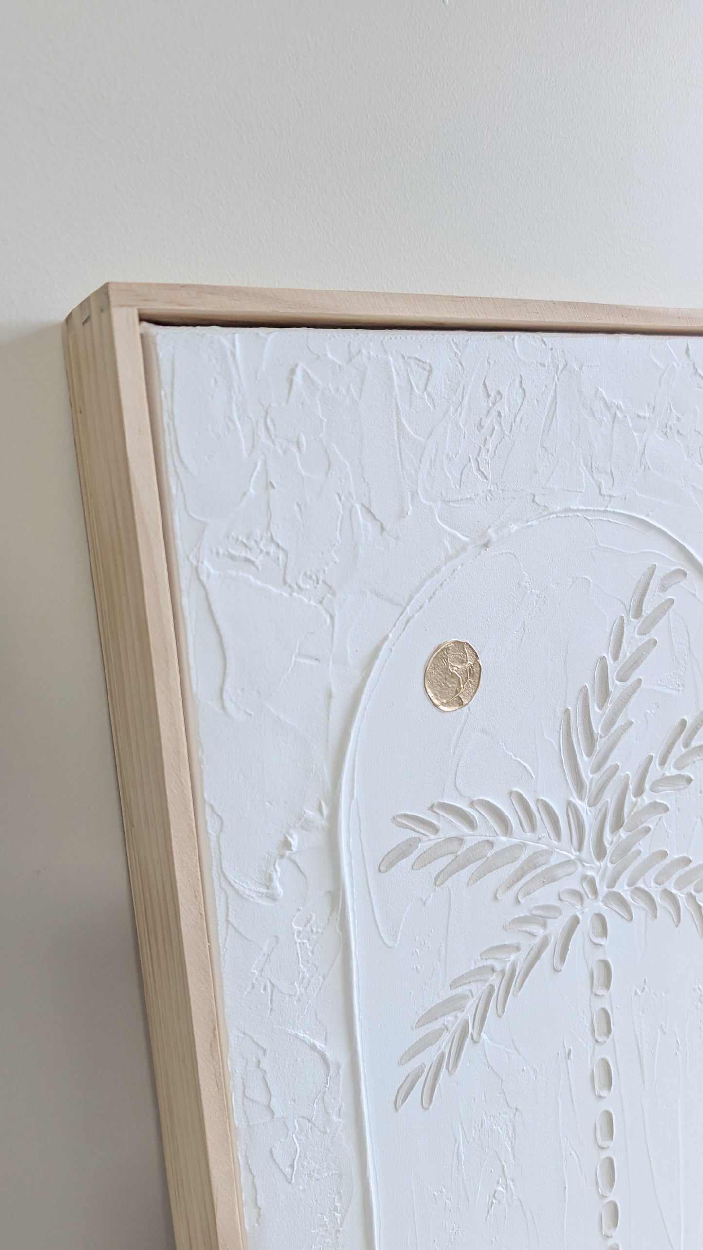 Coastal Palm Tree Arch Golden Sunset Textured Wall Art – Coastal Beach House Artwork Light Beige & White 42x32cm | Coastal Collection |