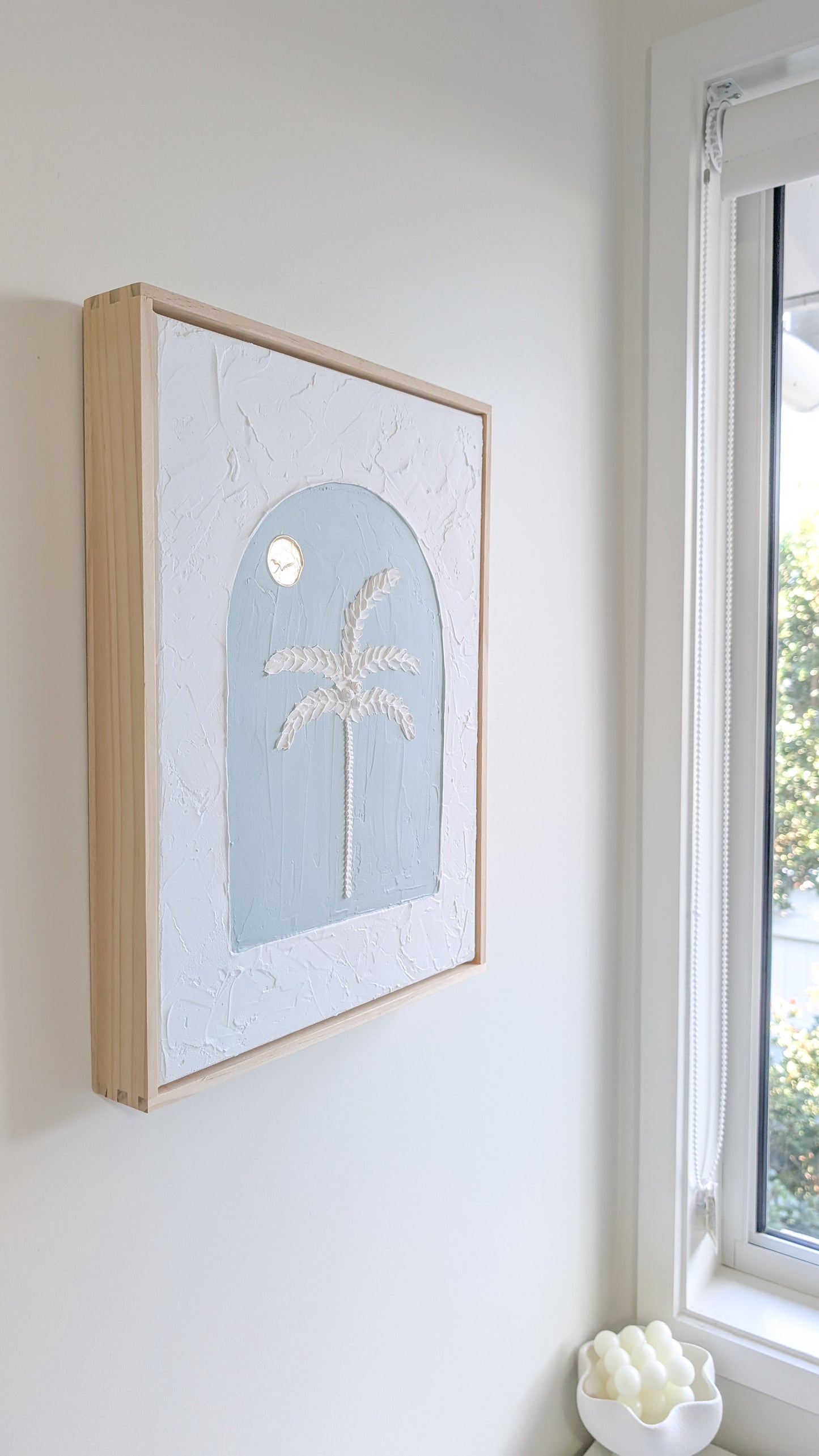 Coastal Palm Tree Arch Golden Sunset Textured Wall Art – Coastal Beach House Artwork Light Blue 42x32cm | Coastal Collection |