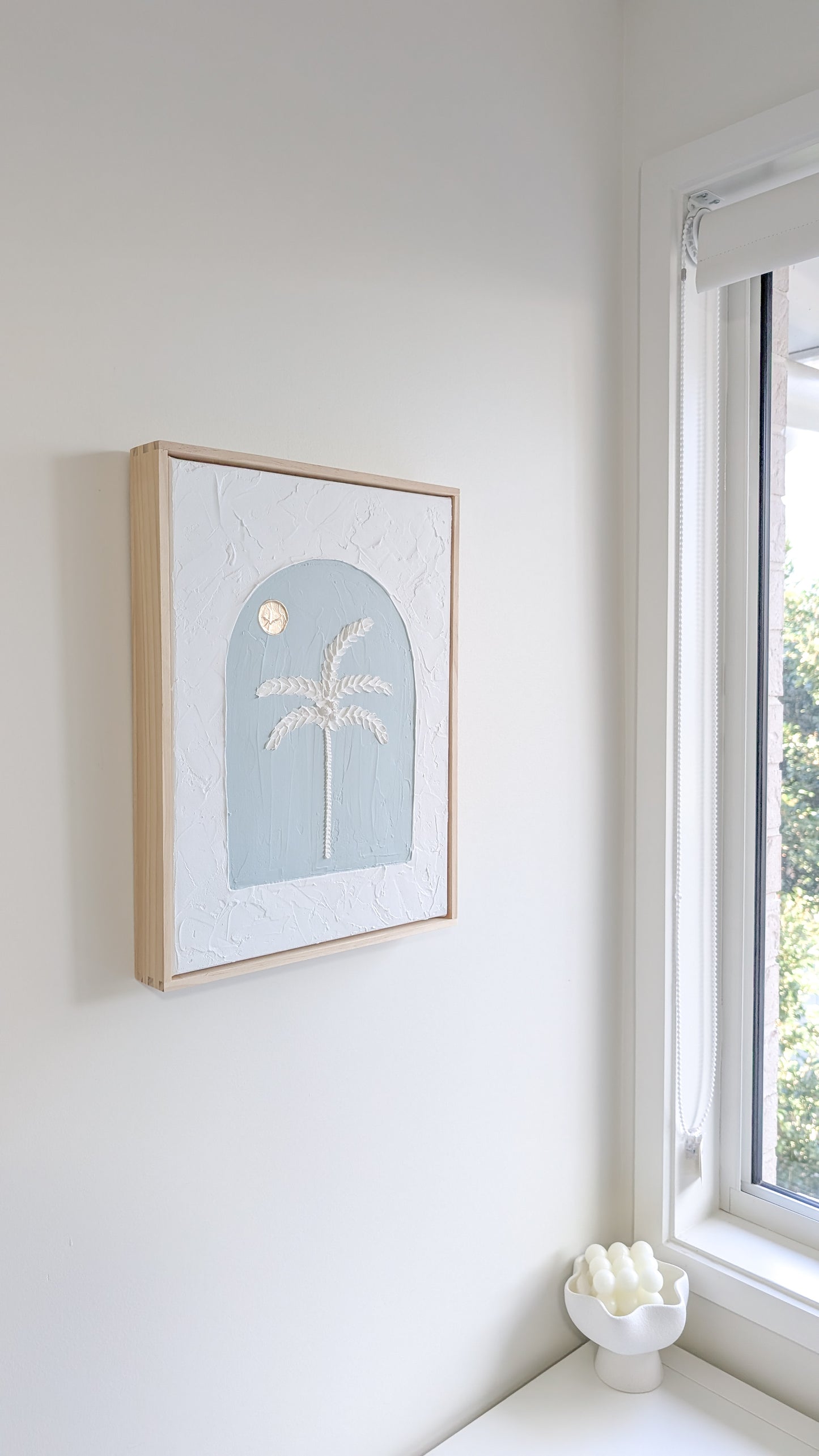 Coastal Palm Tree Arch Golden Sunset Textured Wall Art – Coastal Beach House Artwork Light Blue 42x32cm | Coastal Collection |